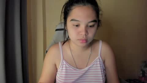 0wwlo0k online show from July 11, 8:08 am