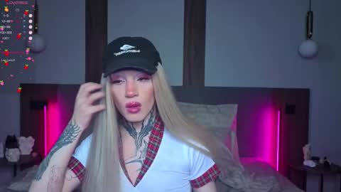 Michelle online show from February 11, 6:43 am