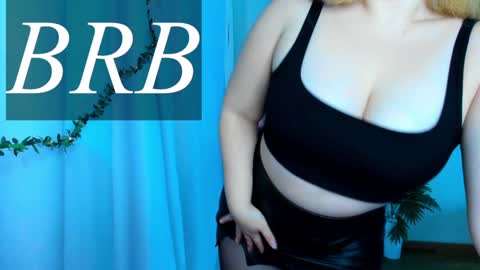 Amy NO NUDE MODEL online show from December 10, 7:01 am