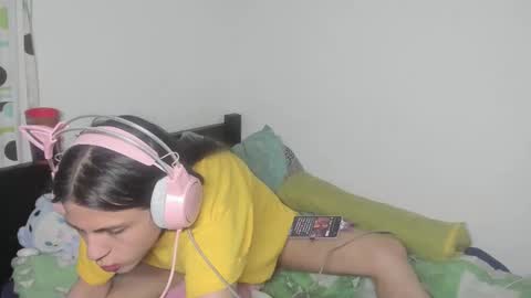 _baby_vi online show from December 4, 3:32 am