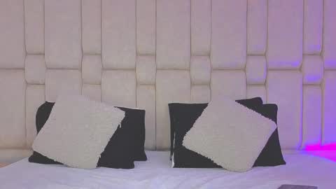 Ginger Cherry online show from November 15, 6:11 am