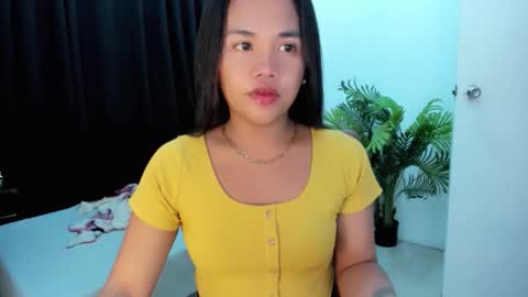_lovelyyan69_ online show from November 16, 10:14 am