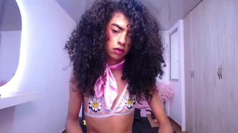 Abigail online show from September 12, 2:13 pm