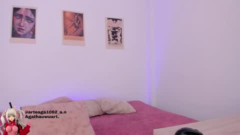 Agatha online show from November 6, 4:18 pm