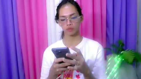 AJ online show from September 24, 12:55 pm