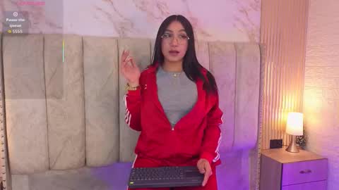 alanarrosse online show from January 7, 9:51 pm