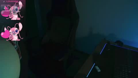 alex online show from December 2, 1:41 pm