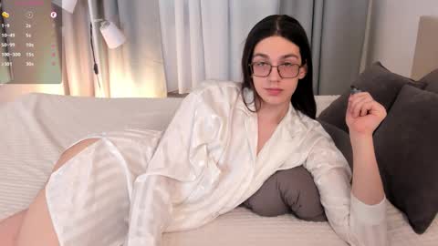 Alfreda online show from March 1, 12:22 pm