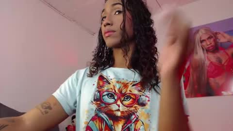    online show from December 1, 8:44 pm