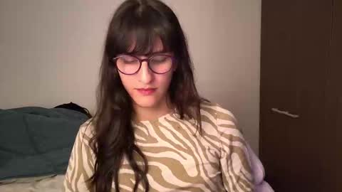 Alice online show from December 11, 12:09 pm