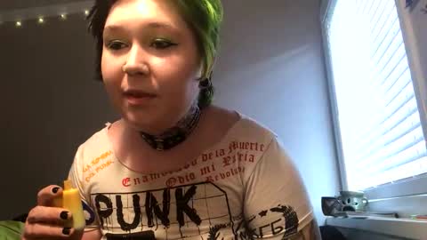 alientboy online show from February 17, 9:44 pm