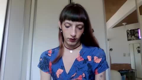 Eve 3 online show from March 9, 12:42 pm