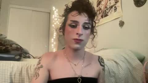 aloexvera online show from February 11, 7:33 am