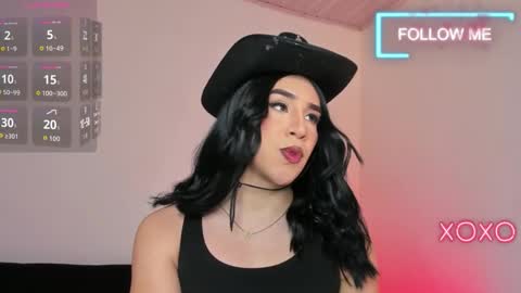 Hazel Bowie online show from February 11, 9:11 pm