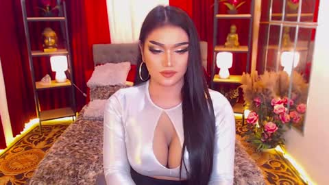 Alura Jhenson online show from January 22, 11:21 pm