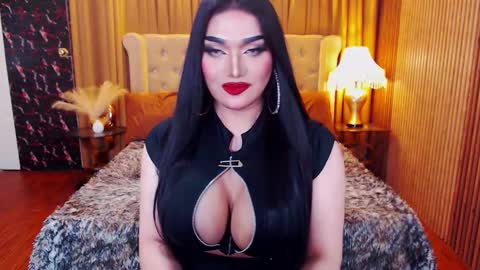 Alura Jhenson online show from September 10, 7:24 pm