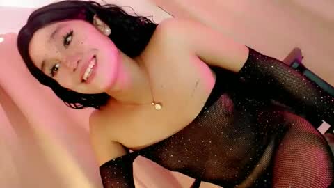 Amaya online show from November 15, 8:01 am