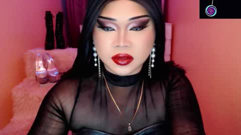 Queen Mireska online show from February 4, 4:44 pm