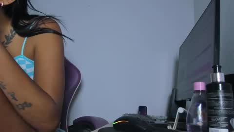 Snapshot of anabellabonariva chatting on October 10, 11:29 pm Anabella online show from October 10, 11:29 pm