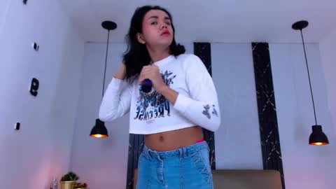 Andres Gil online show from October 2, 1:22 pm