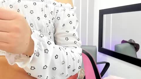 Andrea online show from January 25, 11:46 am