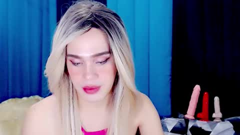 ARIANNE CUMS  online show from February 18, 8:33 am