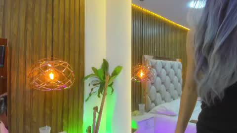 Ashton Monthana online show from June 11, 3:37 am