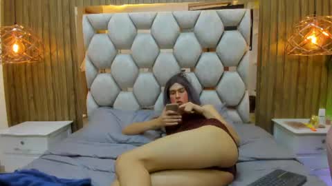 Ashton Monthana online show from June 26, 5:12 am