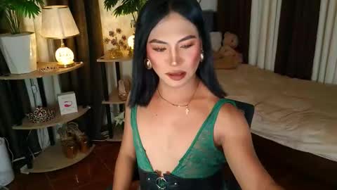 asian_massivecock22 online show from February 3, 5:40 pm