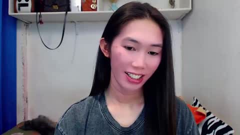 J A D E online show from January 13, 10:47 am