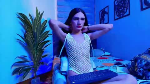 auralis_lux online show from May 27, 12:13 pm