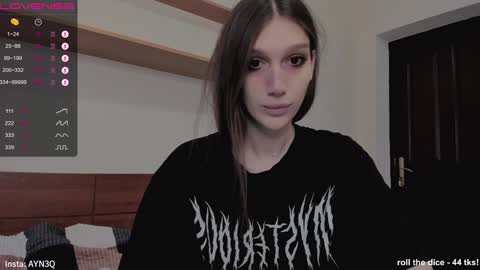 Snapshot of ayn3q chatting on December 8, 4:22 am AYNEK        fansly  online show from December 8, 4:22 am