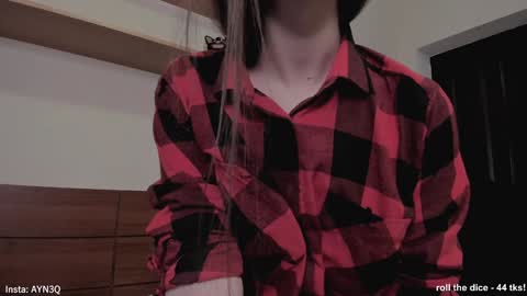 Snapshot of ayn3q chatting on January 28, 10:45 pm AYNEK        fansly  online show from January 28, 10:45 pm