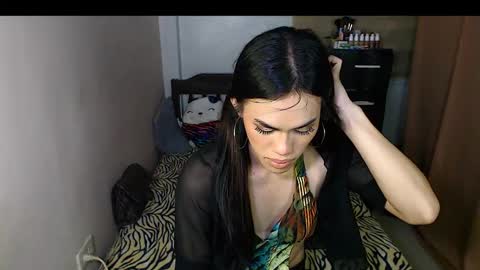 Snapshot of baby_fu chatting on October 22, 8:56 pm Nathalia online show from October 22, 8:56 pm