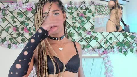 Snapshot of baby_kaliope chatting on January 13, 7:54 am Kaliope online show from January 13, 7:54 am