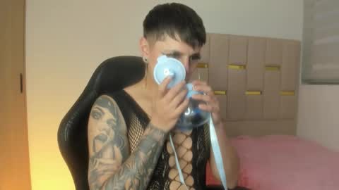 Cami online show from October 28, 10:51 pm