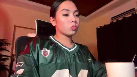 becinapia15 online show from September 24, 1:00 am