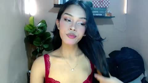 katherine Pierce online show from December 4, 7:51 pm