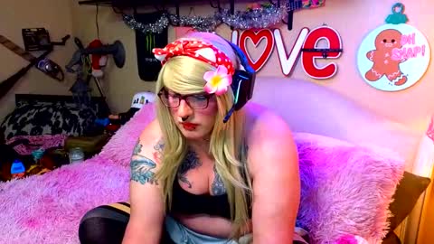 Blakely Morningstar   online show from December 17, 2:22 pm