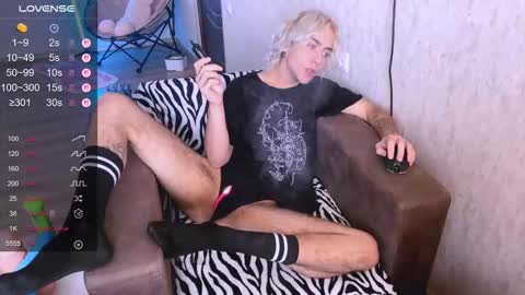 blooming_soul online show from September 18, 8:52 am