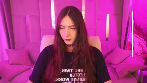 Nova online show from October 22, 8:56 pm