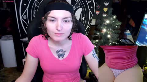 BrandiWRLD999 online show from December 27, 7:03 pm