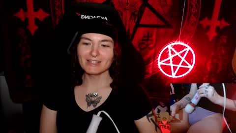 BrandiWRLD999 online show from October 5, 8:41 pm