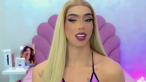 BRIANA online show from February 25, 3:38 pm