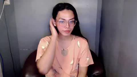 Candi online show from November 27, 12:52 pm