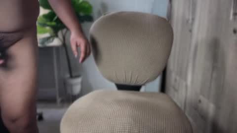 NO FREE HERE IF YOUR BROKE DONT STAY HERE online show from January 17, 10:17 pm