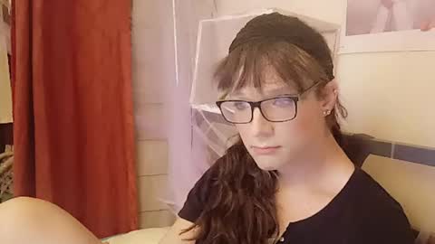 Cassiemichelle online show from May 29, 8:46 am