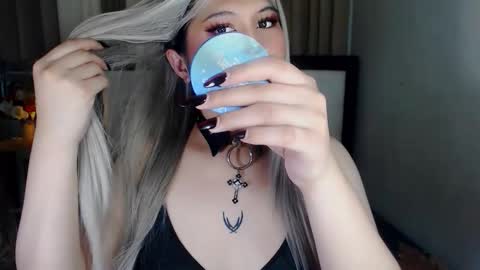 CELESTE IGYoshi Tian online show from September 12, 8:55 am