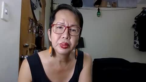 Snapshot of champaka123 chatting on September 23, 11:55 pm champaka online show from September 23, 11:55 pm