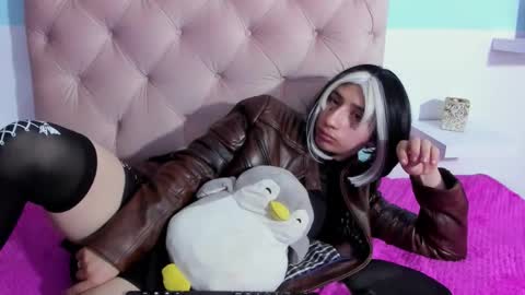 charlothe_7 online show from November 16, 7:51 am